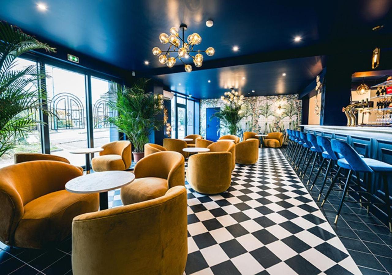 Hotel Saintchristophe Houdan Kültér fotó