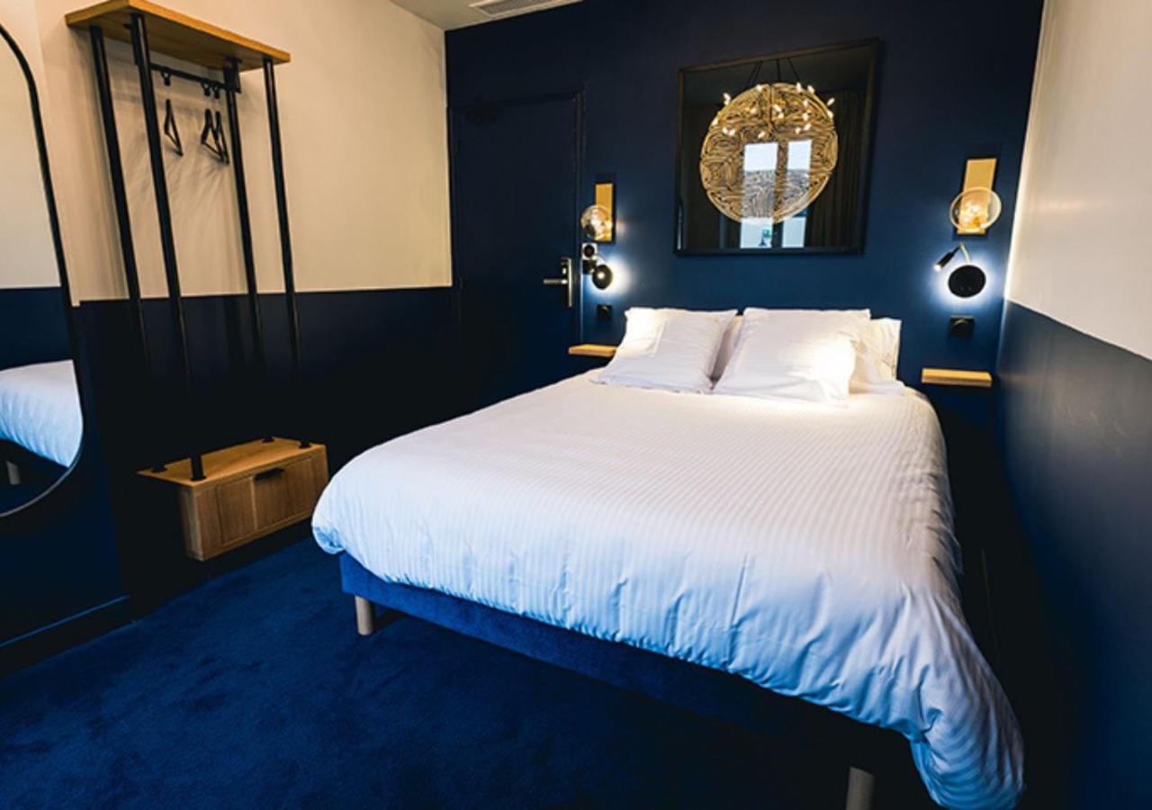 Hotel Saintchristophe Houdan Kültér fotó