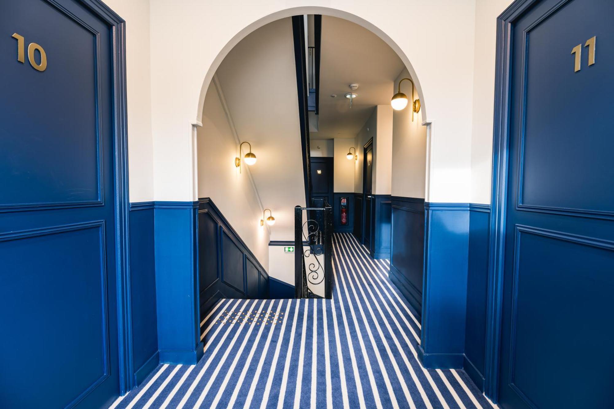 Hotel Saintchristophe Houdan Kültér fotó